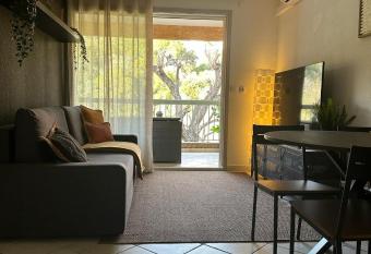 Appartement R  sidence Santa Barbara avec Piscine et    750m de la Plage allows 18 year olds to book a room