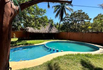 Hotel Costa Mar allows 18 year olds to book a room