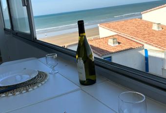 Les sables d   or has Balcony rooms