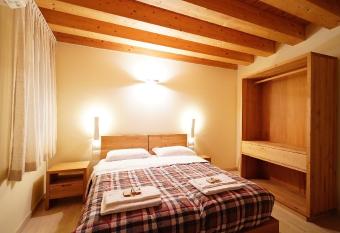 Destiny home suite soave allows 18 year olds to book a room