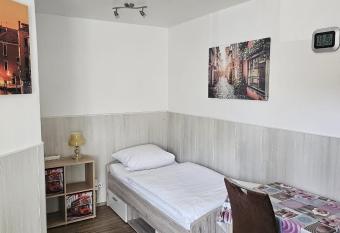 Pension & Ferienwohnungen Richter Burg has Balcony rooms