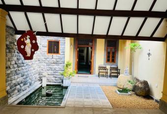 Arika Villa allows 18 year olds to book a room