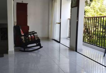 Casa de descanso unifamiliar has Balcony rooms