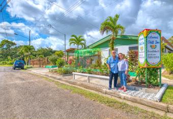 Arenal Chill Inn has Balcony rooms