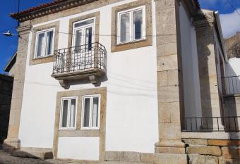 Casa da Capela has Balcony rooms