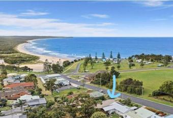 (null) has Balcony rooms