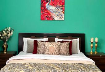                     has rooms with a private hot tub