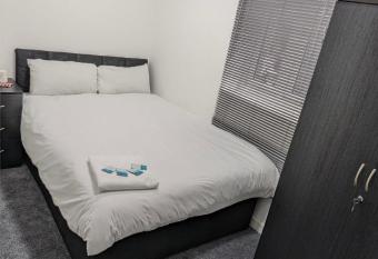 Cosy Rooms has Balcony rooms