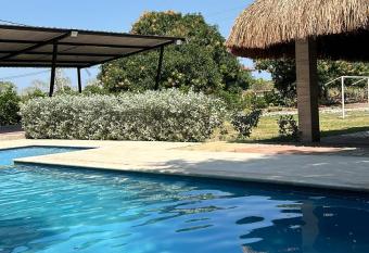 Hermosa caba  a la Promesa en Malambo. has Balcony rooms