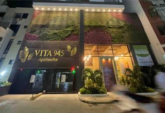 (null) has rooms with a private hot tub