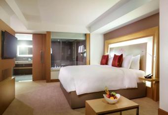 Novotel Yangon Max allows 18 year olds to book a room