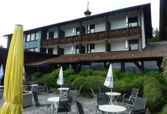 Sch  ne Monteurunterkunft in Lohberg mit Grillplatz und Balkon has Balcony rooms