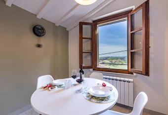 La Kasetta allows 18 year olds to book a room