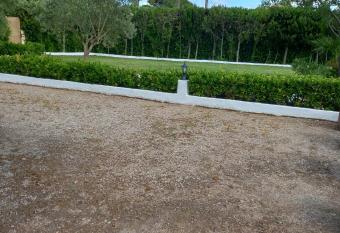 Villa ense  at has Balcony rooms