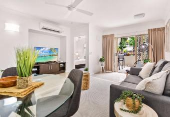 (null) has Balcony rooms