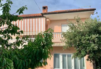 Apartments Marina has Balcony rooms