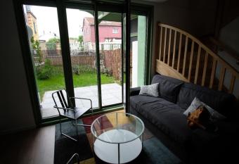 Lovely duplex at the gates of Paris has Balcony rooms