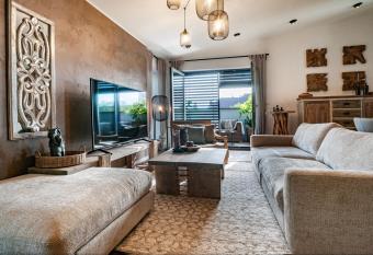 STING Residence Platan has Balcony rooms