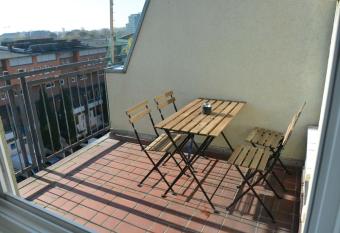 ATRIUM - gem  tliches Apartment B  RGERMEISTER has Balcony rooms