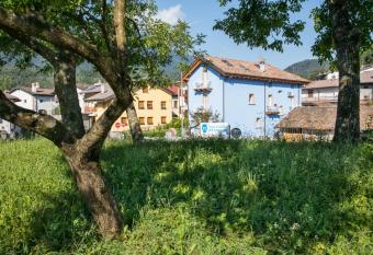 B&B La Gerla Blu has Balcony rooms