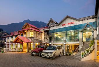 Shobla Royale has Balcony rooms