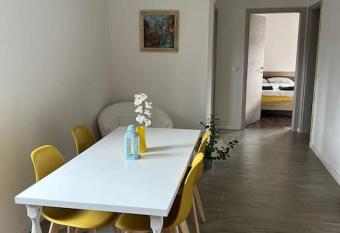 House Near EPFL/Unil/Renens Gare/Lausanne has Balcony rooms