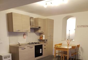 HOME 98 allows 18 year olds to book a room