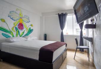 Magdalen House allows 18 year olds to book a room