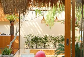 LAVILLAS JOGJA has Balcony rooms