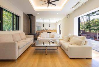 The FOREST Retreat Karuizawa has Balcony rooms