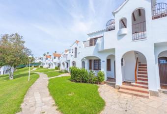 Son Bou Gardens Deluxe 2 has Balcony rooms