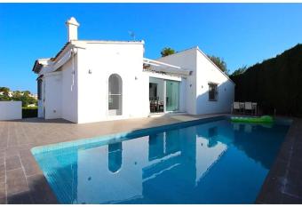 Verano has Balcony rooms