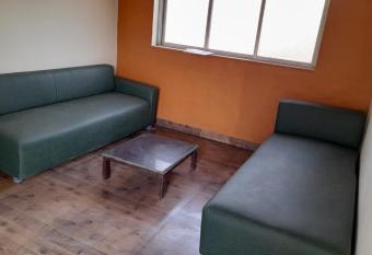 Butaliaji s House has Balcony rooms