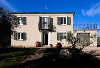 Palazzo Gessi Room and Breakfast has Balcony rooms