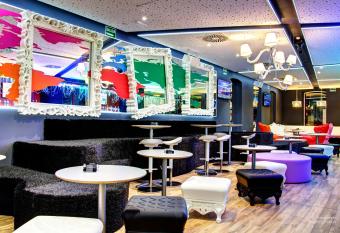 Urban Youth Hostel allows 18 year olds to book a room