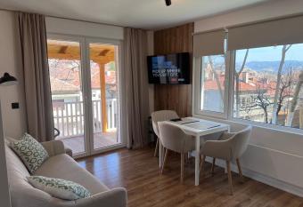 Black Cat Apartment has Balcony rooms