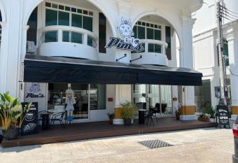 Pim s Bed and Breakfast @ Phuket has Balcony rooms