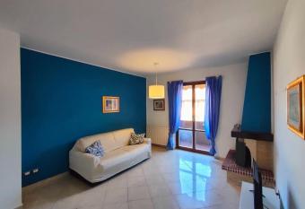 Appartamento a Melegnano-Vizzolo has Balcony rooms