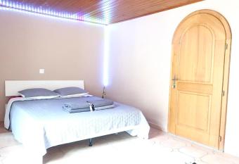 City Garni has Balcony rooms