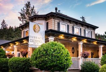 Embrace Calistoga allows 18 year olds to book a room