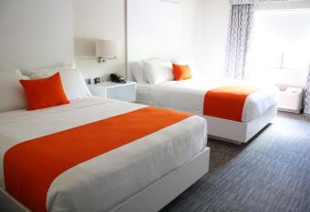 Schoenbrunn Inn allows 18 year olds to book a room