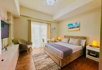 Sam s Nook-convenience and relaxation has Balcony rooms