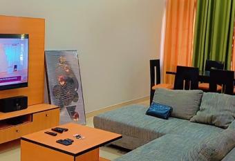 (null) has rooms with a private hot tub