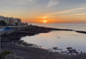 Vivienda 1   l  nea mar en paseo mar  timo has Balcony rooms