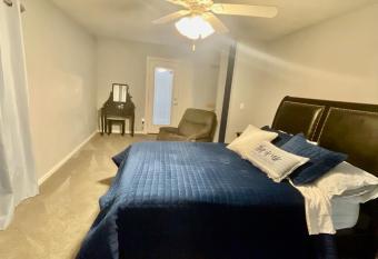 Great place in the country has Balcony rooms