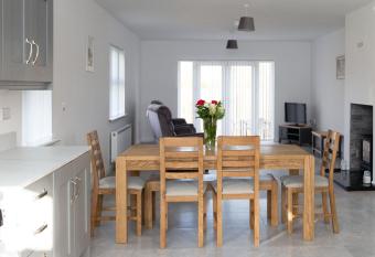 Riverview Cottages allows 18 year olds to book a room