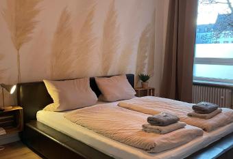 Augusta allows 18 year olds to book a room