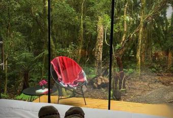 Loft Charmoso em meio a natureza has Balcony rooms