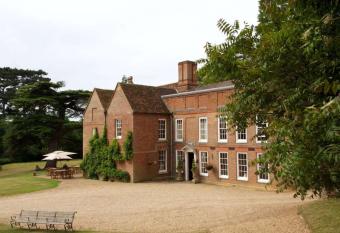 Flitwick Manor Hotel, BW Premier Collection allows 18 year olds to book a room