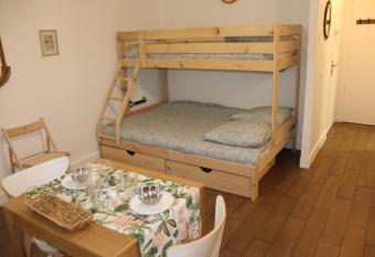 Confort-Appartement cocooning *** allows 18 year olds to book a room